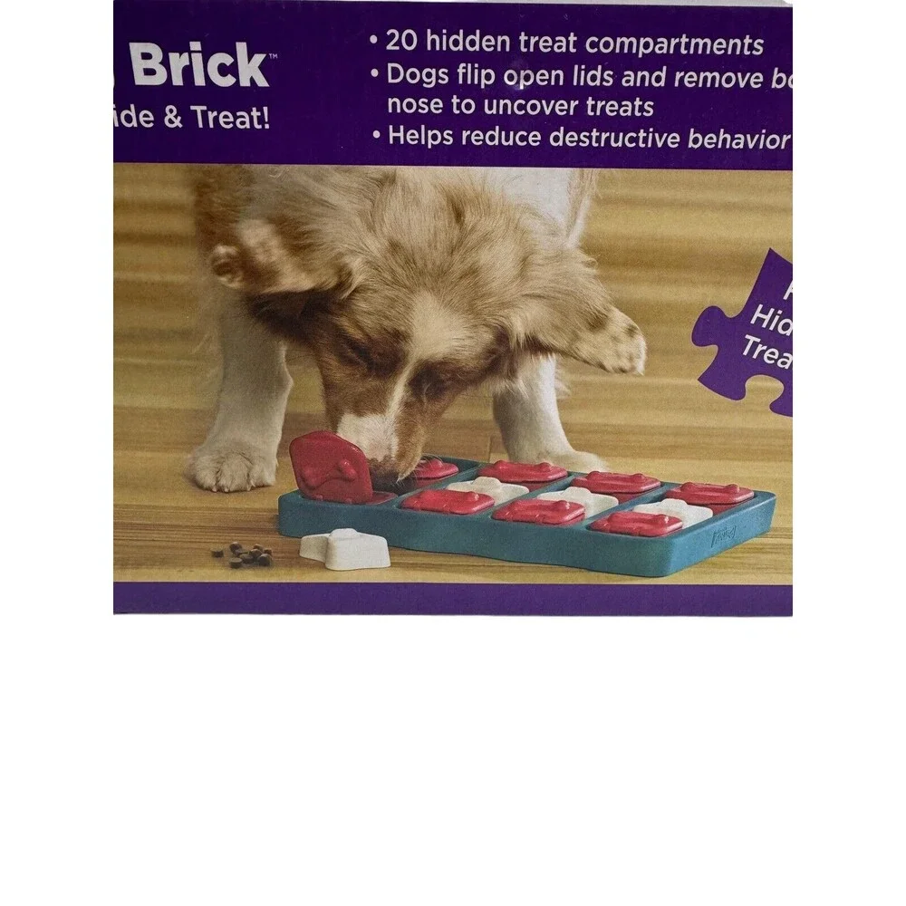 Dog Treat Puzzle‎ Outward Hound 20 Hidden Treat Compartments Skill Level 2
